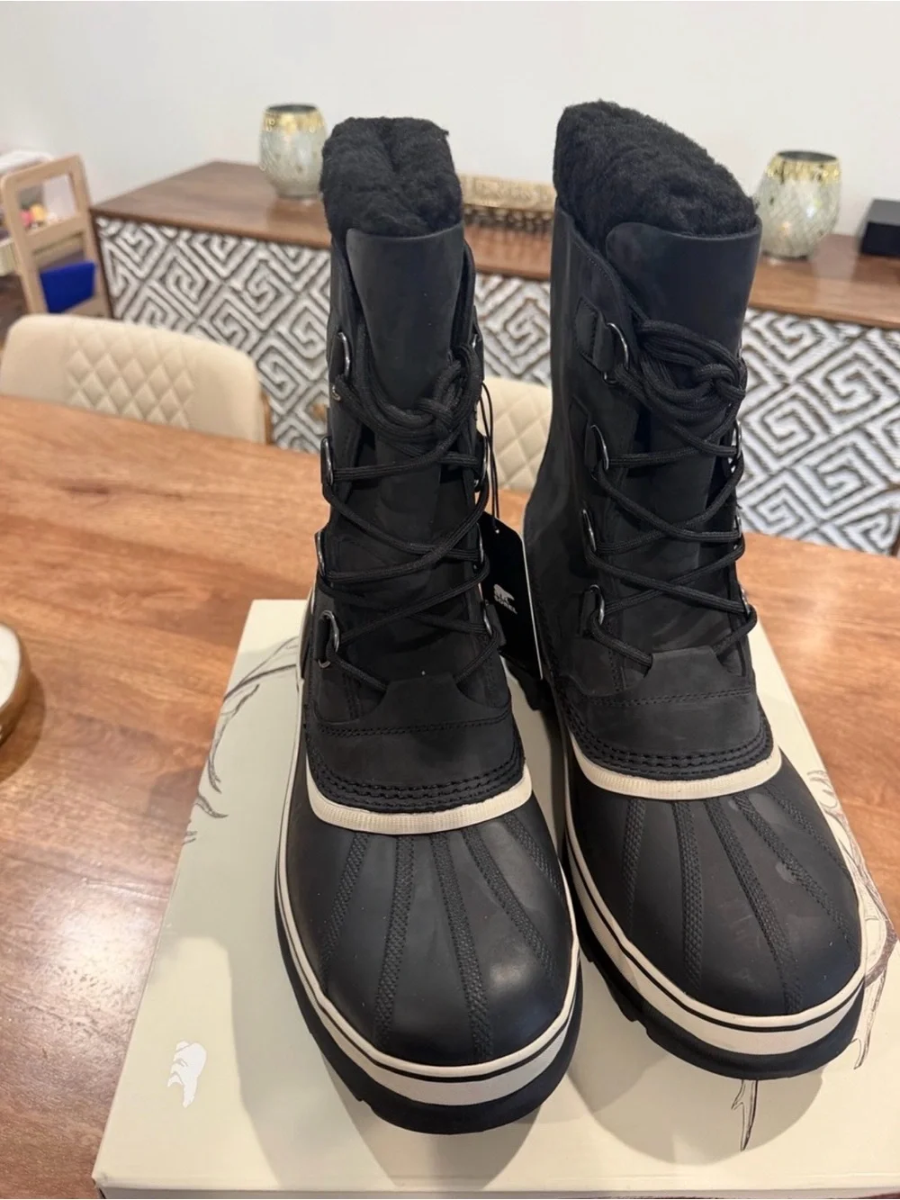 Sorel Caribou WP Black and Cream Snow & Rain Lace-Up Boots Size 10M/11.5W BNIB
